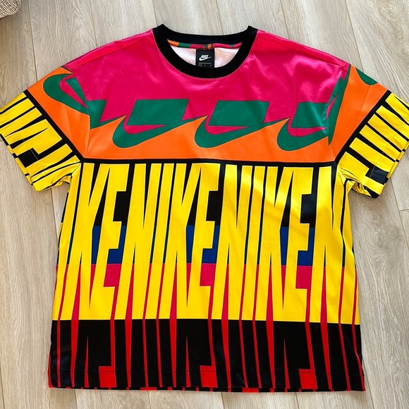 Nike multi print oversized shirt - Picture 3 of 5